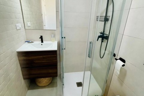Apartamento en venta Urbanización Las Filipinas, Alicante, España 2 dormitorios, 120 m2 No. 138498 - foto 9