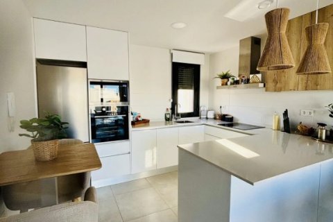 Apartamento en venta Urbanización Las Filipinas, Alicante, España 2 dormitorios, 120 m2 No. 138498 - foto 5