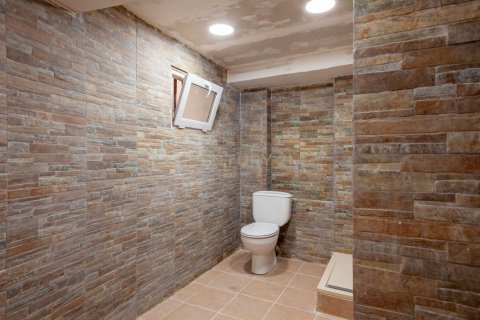 Commercial property for sale in Premia De Dalt, Barcelona, Spain 105 sq.m. No. 186379 - photo 16