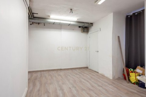 Commercial property for sale in Premia De Dalt, Barcelona, Spain 105 sq.m. No. 186379 - photo 24