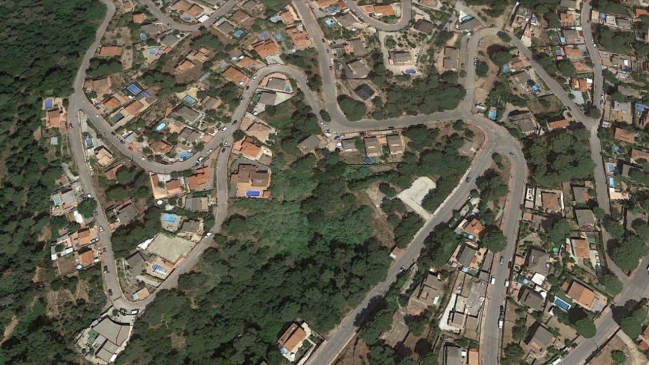 Parcela en Dosrius, Barcelona, España No. 186380
