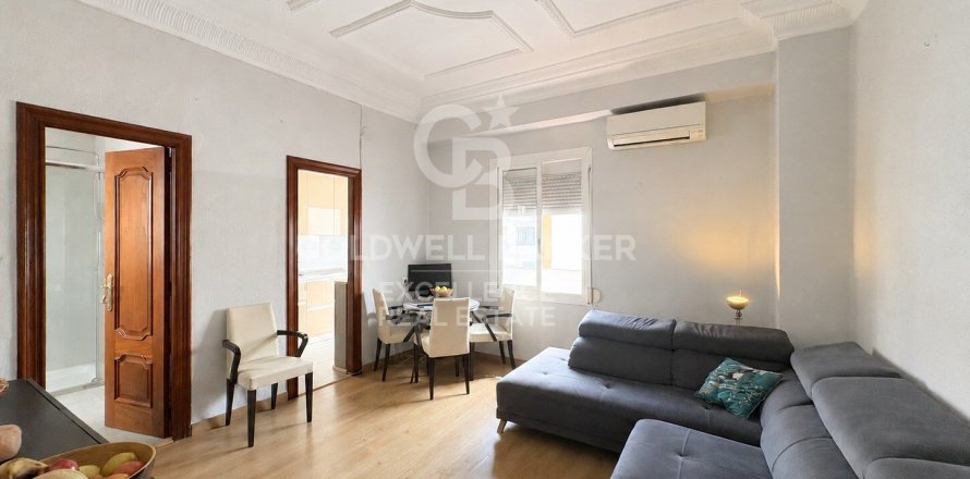 Apartment à Valencia, Espagne 3 chambres, 109 m2 No. 178439
