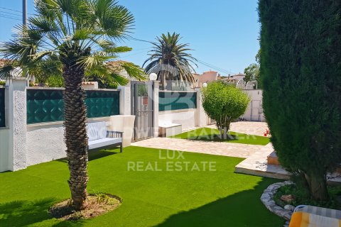 House à vendre à Empuriabrava, Girona, Espagne, 6 chambres, 238 m2 No. 178443 - photo 19