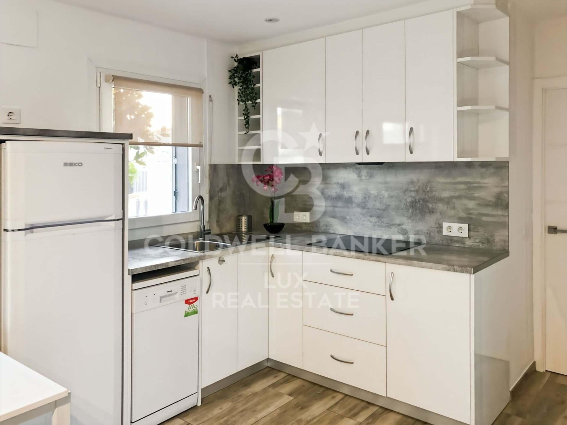 Casa a Empuriabrava, Girona, Spagna 6 camere da letto, 238 mq. N° 178443