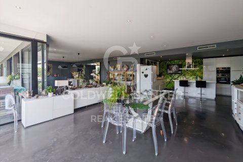 House à vendre à Girona, Espagne, 4 chambres, 541 m2 No. 178442 - photo 5