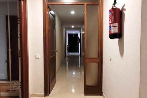 Dzīvoklis pārdošanā Madrid, Spānijā 3 istabas, 120 m2 Nr. 155285 - attēls 6