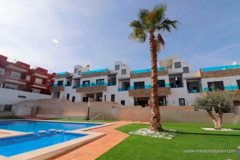 Villetta a schiera in vendita a Bigastro, Alicante, Spagna 3 camere da letto, 163 mq. N° 155281 - foto 13