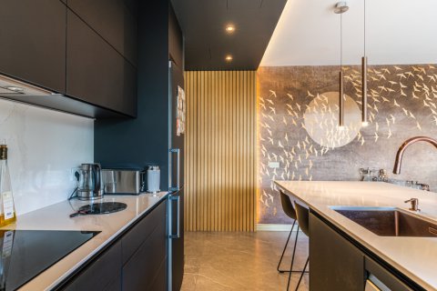 Lägenhet till salu i Madrid, Spanien 1 sovrum, 86 kvm. Nr. 155284 - foto 17