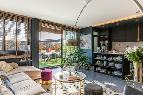 Lägenhet till salu i Madrid, Spanien 1 sovrum, 86 kvm. Nr. 155284 - foto 18