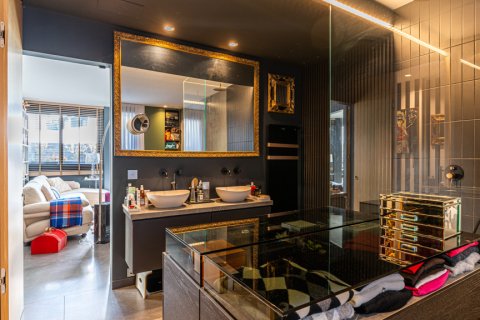 Lägenhet till salu i Madrid, Spanien 1 sovrum, 86 kvm. Nr. 155284 - foto 27