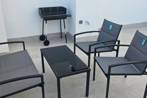 Huoneisto myytävänä Pilar de la Horadada, Alicante, Espanja, 2 makuuhuonetta, 82 m2 No. 156256 - kuva 9