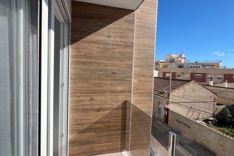 Huoneisto myytävänä Pilar de la Horadada, Alicante, Espanja, 2 makuuhuonetta, 82 m2 No. 156256 - kuva 2