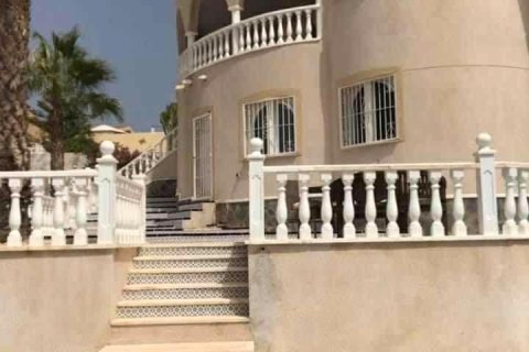 Willa w Ciudad Quesada, Alicante, Hiszpania 7 sypialni, 319 mkw. nr 156255 – zdjęcie 10