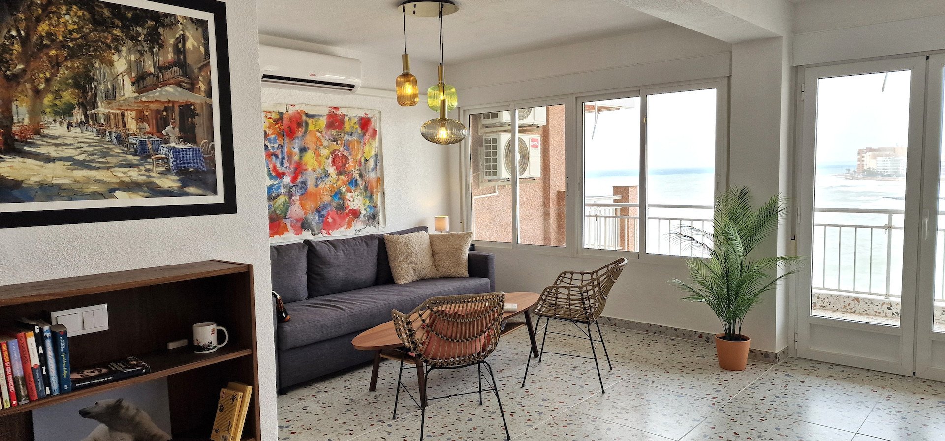 Apartamento en Torrevieja, Alicante, España 2 dormitorios, 88 m2 No. 195470