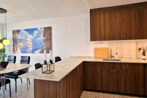 Apartment à vendre à Torrevieja, Alicante, Espagne, 2 chambres, 88 m2 No. 195470 - photo 10