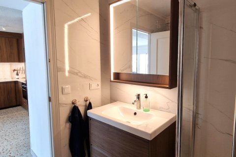 Apartment à vendre à Torrevieja, Alicante, Espagne, 2 chambres, 88 m2 No. 195470 - photo 18