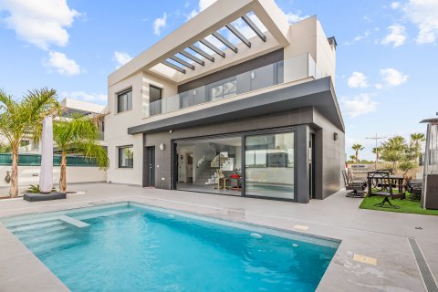 Villa à vendre à Algorfa, Alicante, Espagne, 4 chambres, 124 m2 No. 195467 - photo 2