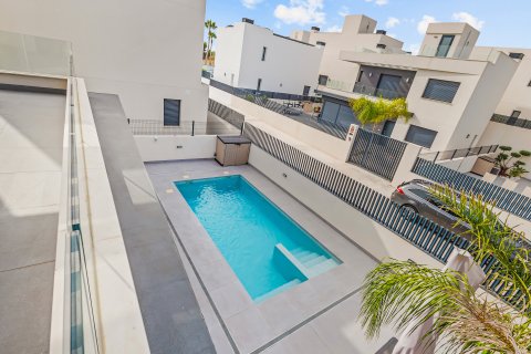 Villa à vendre à Algorfa, Alicante, Espagne, 4 chambres, 124 m2 No. 195467 - photo 21