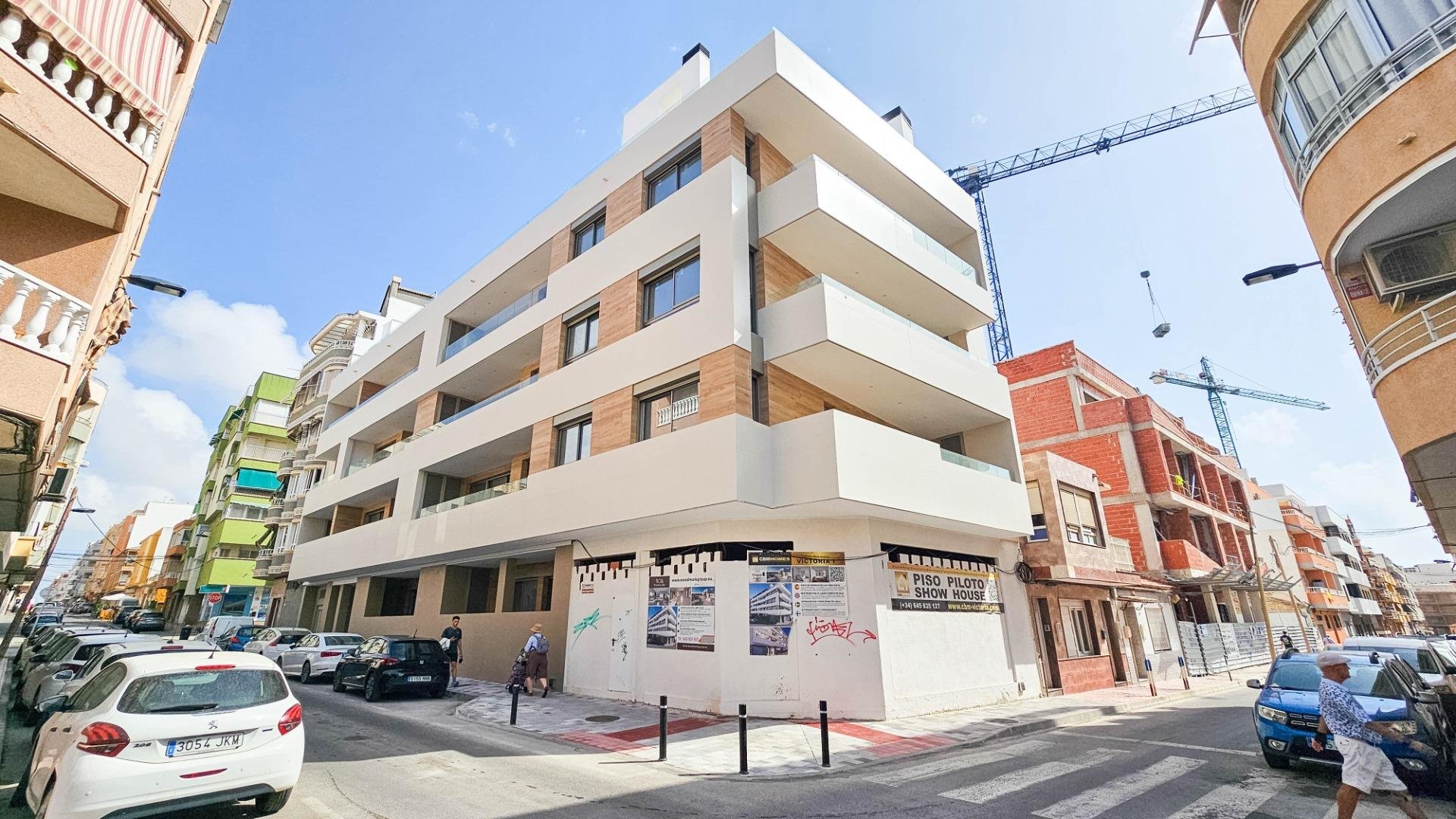 Apartment in Torrevieja, Alicante, Spain 1 bedroom, 63 sq.m. No. 195464