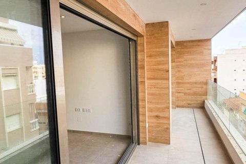 Apartment à vendre à Torrevieja, Alicante, Espagne, 1 chambre, 63 m2 No. 195464 - photo 13