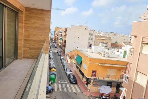 Apartment à vendre à Torrevieja, Alicante, Espagne, 1 chambre, 63 m2 No. 195464 - photo 11