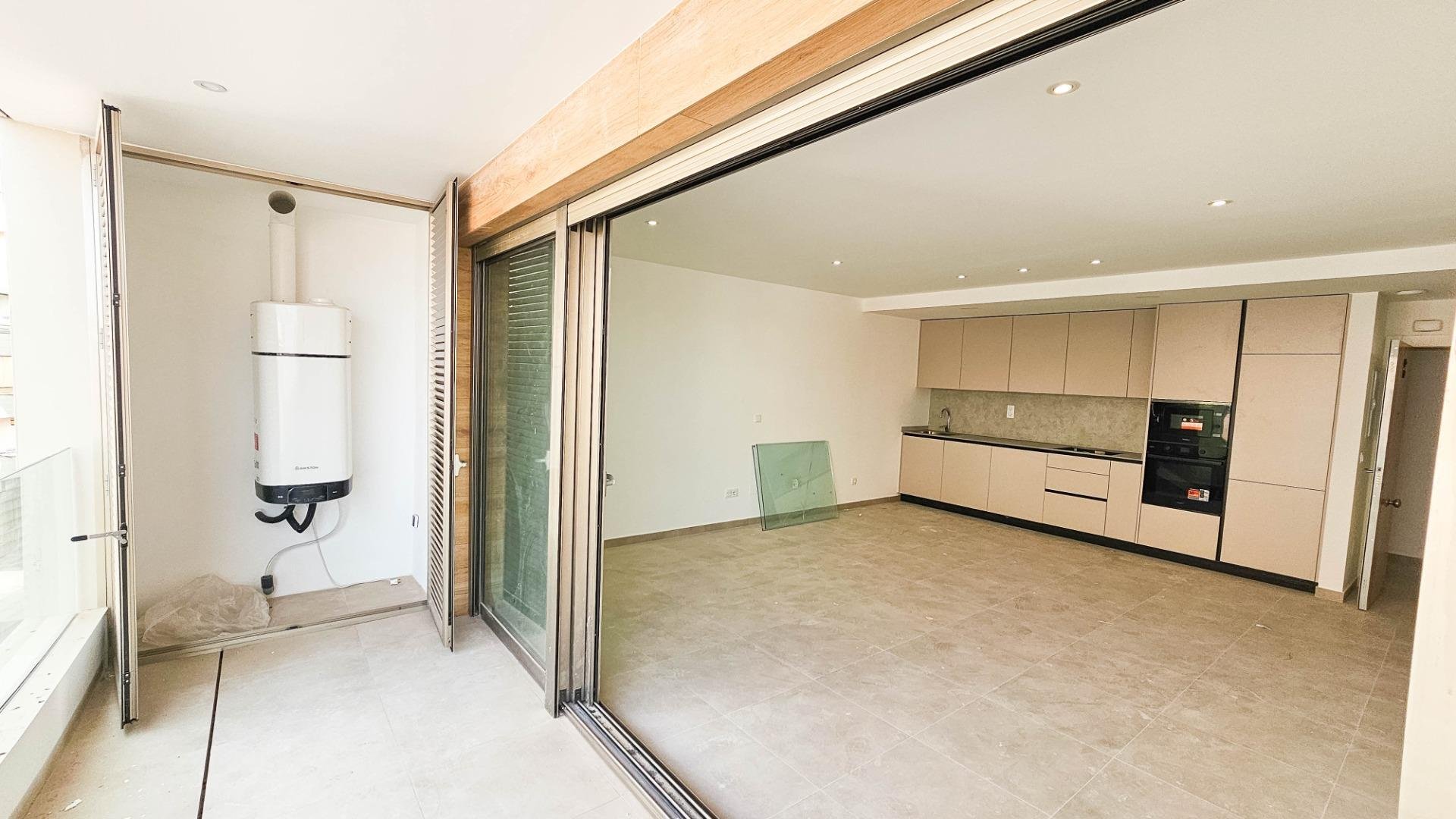 Apartment in Torrevieja, Alicante, Spain 1 bedroom, 63 sq.m. No. 195464