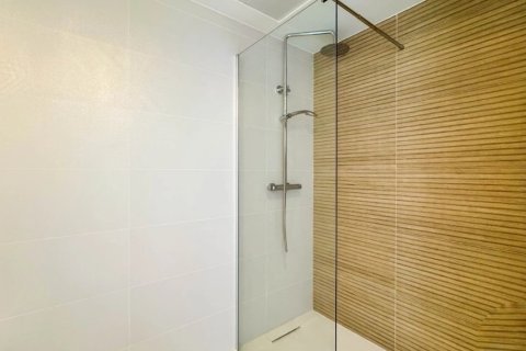 Apartamento en venta en Punta Prima, Alicante, España 2 dormitorios,  No. 146120 - foto 17