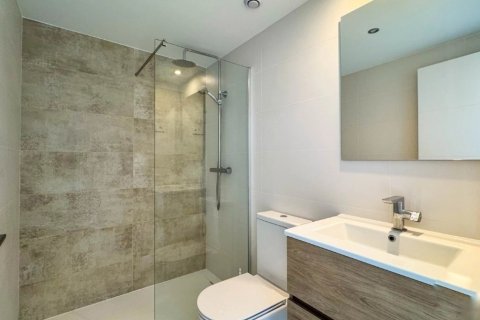 Apartamento en venta en Punta Prima, Alicante, España 2 dormitorios,  No. 146120 - foto 14