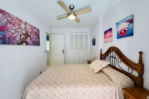 Huoneisto myytävänä La Mata, Alicante, Espanja, 2 makuuhuonetta, 75 m2 No. 146117 - kuva 17