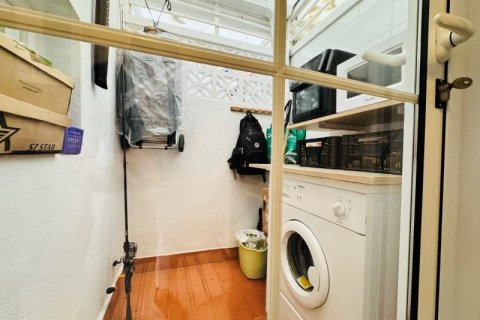 Huoneisto myytävänä La Mata, Alicante, Espanja, 2 makuuhuonetta, 75 m2 No. 146117 - kuva 11