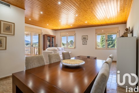 Продажа дома в Ампоста, Таррагона, Испания 3 спальни, 270м2 №153592 - фото 6