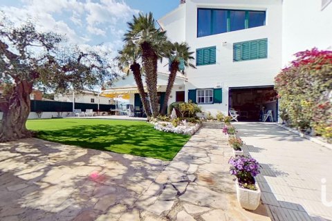 Talo myytävänä Creixell, Tarragona, Espanja, 5 makuuhuonetta, 159 m2 No. 153590 - kuva 9