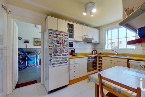 Talo myytävänä Creixell, Tarragona, Espanja, 5 makuuhuonetta, 159 m2 No. 153590 - kuva 16