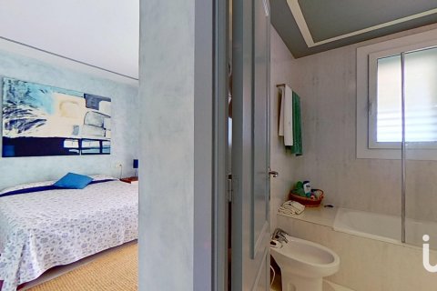 Talo myytävänä Creixell, Tarragona, Espanja, 5 makuuhuonetta, 159 m2 No. 153590 - kuva 18