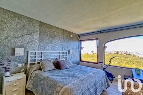 Kaupunkipientalo myytävänä Santa Pola, Alicante, Espanja, 4 makuuhuonetta, 200 m2 No. 153591 - kuva 27