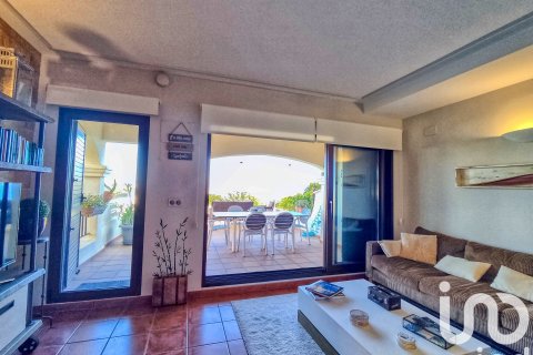 Kaupunkipientalo myytävänä Santa Pola, Alicante, Espanja, 4 makuuhuonetta, 200 m2 No. 153591 - kuva 19