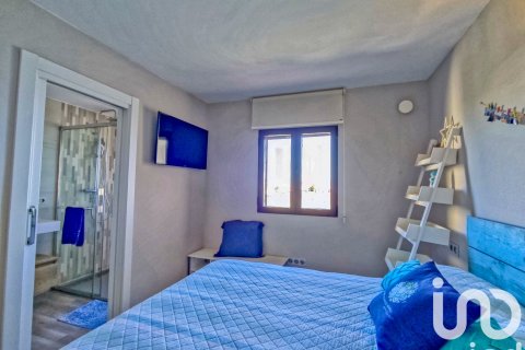 Kaupunkipientalo myytävänä Santa Pola, Alicante, Espanja, 4 makuuhuonetta, 200 m2 No. 153591 - kuva 30