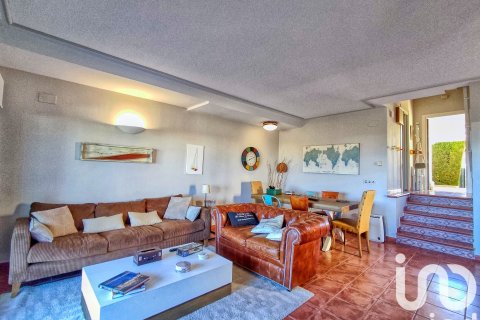 Kaupunkipientalo myytävänä Santa Pola, Alicante, Espanja, 4 makuuhuonetta, 200 m2 No. 153591 - kuva 21