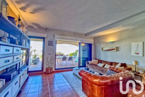 Kaupunkipientalo myytävänä Santa Pola, Alicante, Espanja, 4 makuuhuonetta, 200 m2 No. 153591 - kuva 18