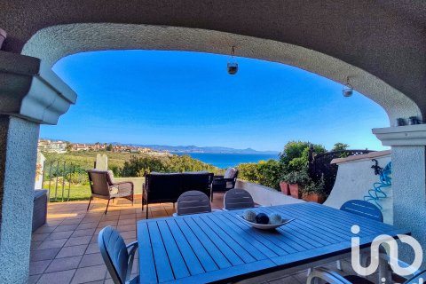 Kaupunkipientalo myytävänä Santa Pola, Alicante, Espanja, 4 makuuhuonetta, 200 m2 No. 153591 - kuva 6