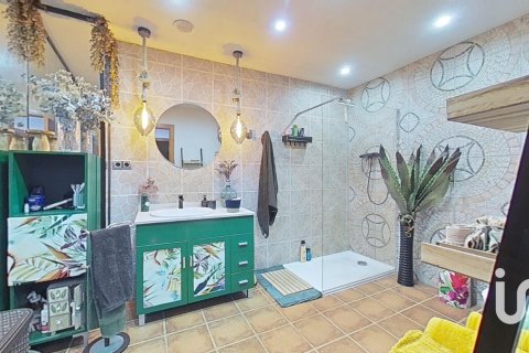 Продажа дома в Торрес де Сегре, Лерида, Испания 3 спальни, 443м2 №153594 - фото 11