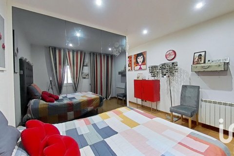 Продажа дома в Торрес де Сегре, Лерида, Испания 3 спальни, 443м2 №153594 - фото 16