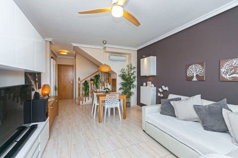 Сasa en venta en La Zenia, Alicante, España 75 m2 No. 167475 - foto 6