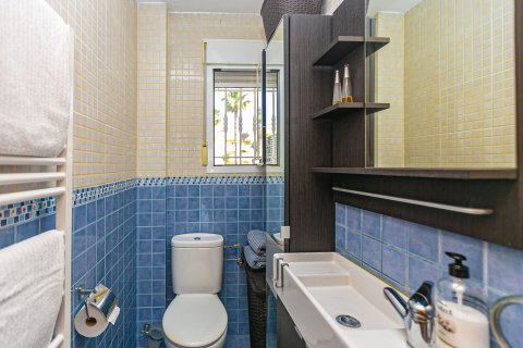 Сasa en venta en La Zenia, Alicante, España 75 m2 No. 167475 - foto 14