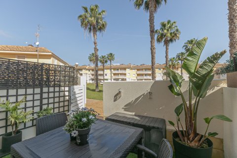 Сasa en venta en La Zenia, Alicante, España 75 m2 No. 167475 - foto 4