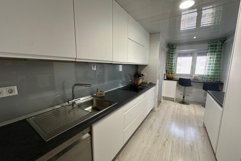 Apartamento en venta en Alicante, España 3 dormitorios, 132 m2 No. 167476 - foto 17