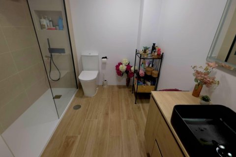 Apartamento en venta en Alicante, España 3 dormitorios, 132 m2 No. 167476 - foto 11