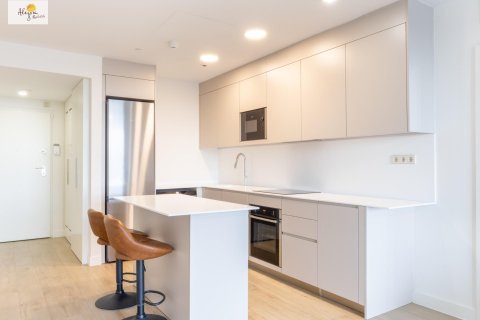 Apartment for rent in Valencia, Spain 1 bedroom, 83 sq.m. No. 167479 - photo 11