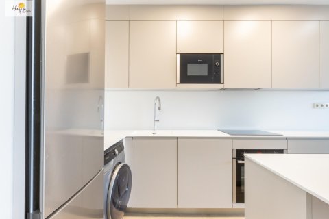 Apartment for rent in Valencia, Spain 1 bedroom, 83 sq.m. No. 167479 - photo 10