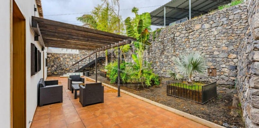 Villa Tejina De Isora, Tenerife, Spanien 4 Schlafzimmer, 225 m2 Nr. 111041